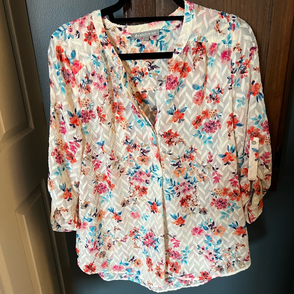 Daniel Rainn Chiffon long sleeve top